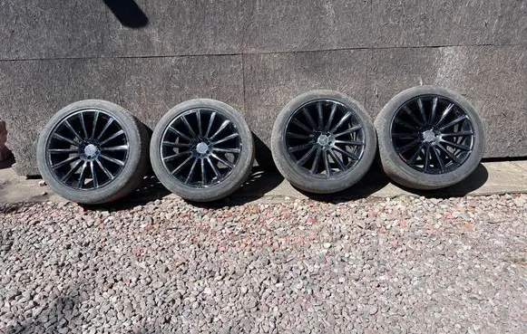 Mercedes-Benz GLE AMG (W166 - C292) R22 alloy rim A2924011800