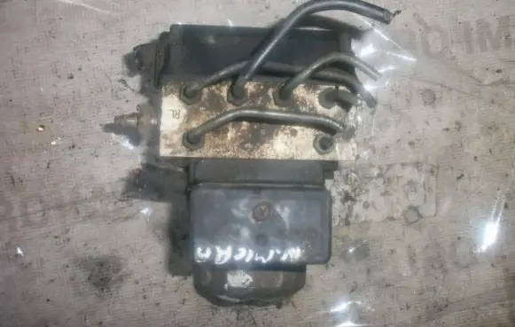 Nissan Micra ABS Pump 3261012304 4760099B00
