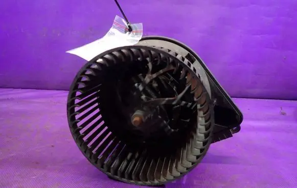 Mercedes-Benz Sprinter W901 W902 W903 W904 Heater fan/blower 