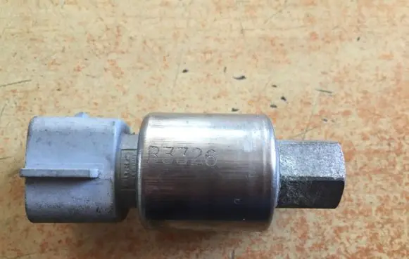 Air conditioning (A/C) pressure sensor