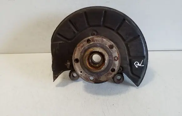 Skoda Superb B6 (3T) Front wheel hub