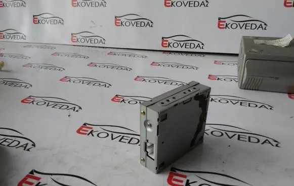 Mitsubishi Pajero Other control units/modules MR558410