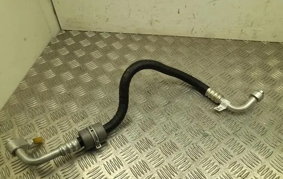 BMW i4 Air conditioning (A/C) pipe/hose 9474792