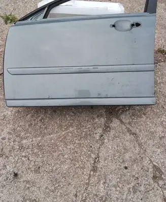 Volvo S40 Front door