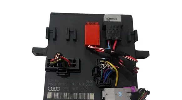Audi A4 S4 B6 8E 8H Comfort/convenience module 8E0907279E