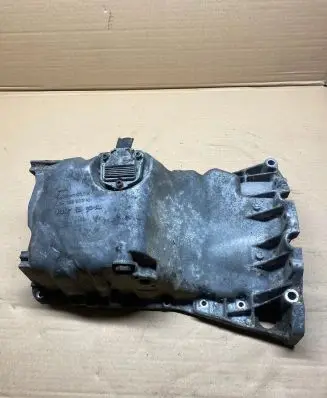 Volkswagen PASSAT B5.5 Oil sump 06B103603N 018107