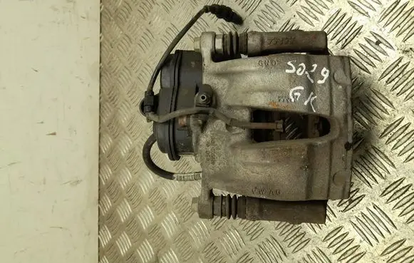Rear brake caliper