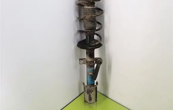 Alfa Romeo 147 Front shock absorber with coil spring 