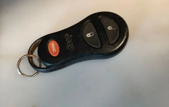 Jeep Grand Cherokee (WJ) Ignition key/card 56036863