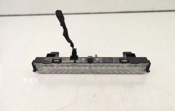 Volkswagen Jetta VI Third/center stoplight 6RU945087B