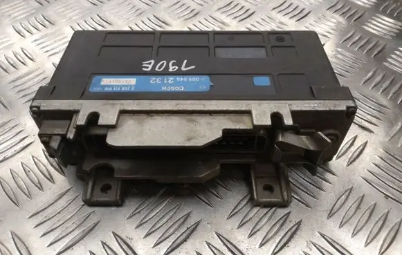 Mercedes-Benz E W124 ABS control unit/module 0055452132