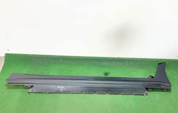BMW i4 Sill 51778737088