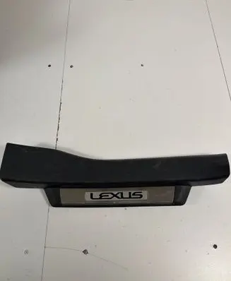 Lexus GS 300 350 430 450H Rear sill trim cover 6793030050