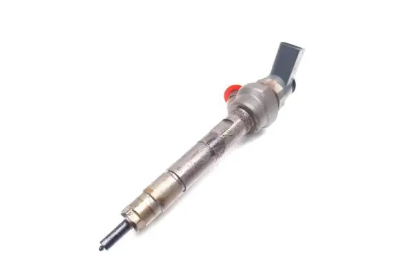 BMW 1 E81 E87 Fuel injector 7798446 0445110289