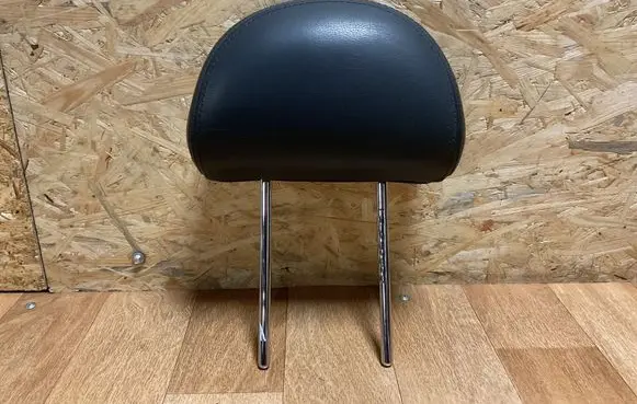 Mini One - Cooper R50 - 53 Front seat headrest 