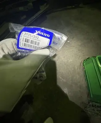Volvo XC60 Front parking sensor holder (PDC) 31353352