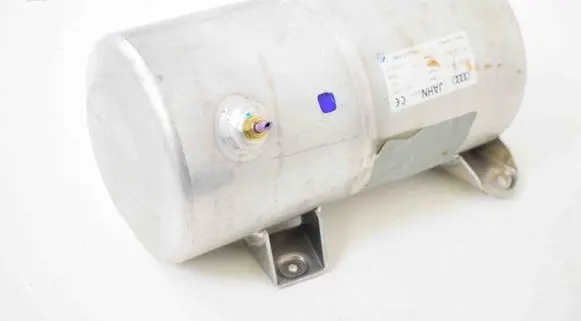 Audi A8 S8 D4 4H Air suspension compressor/pump 4H0616203D