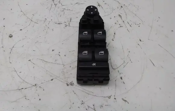 BMW 5 E60 E61 Electric window control switch 6939115