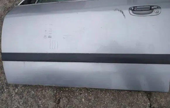 Peugeot 607 Front door trim (molding) 