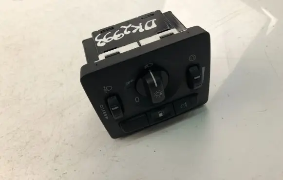 Volvo V50 Light switch 30739298