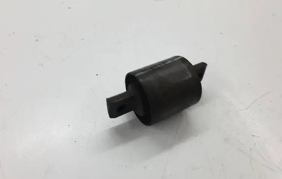 Volvo XC90 Front wishbone bush 