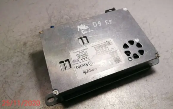 Mercedes-Benz GL X164 Radio/CD/DVD/GPS head unit A1718701589