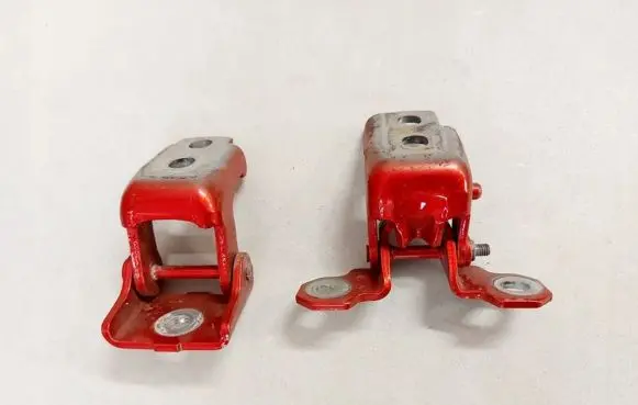 Renault Clio IV Front door upper hinge