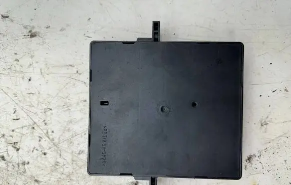 Audi A6 S6 C6 4F Comfort/convenience module 4F0907279 F005V00619