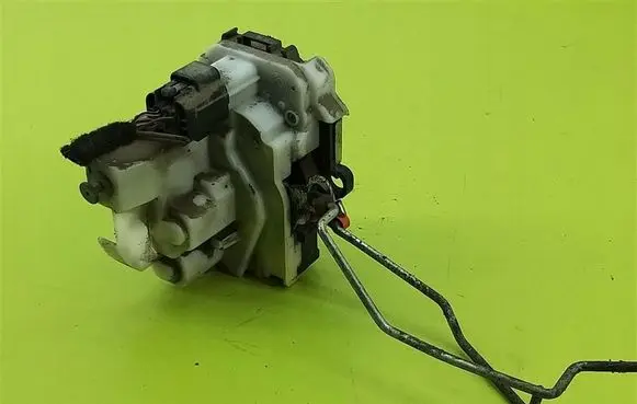 Fiat Doblo Rear door lock 51810891