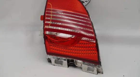 Peugeot 2008 I Rear tail light reflector 9683074680 9820759880