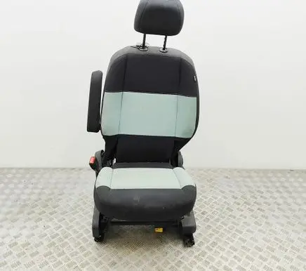 Citroen Berlingo Front driver seat 9821119080