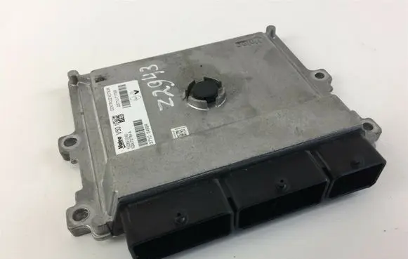 Renault Clio IV Other control units/modules 237107175R Z2943