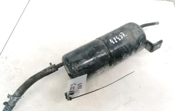Vacuum air tank