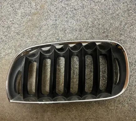 BMW X3 E83 Front bumper upper radiator grill 5113340290902