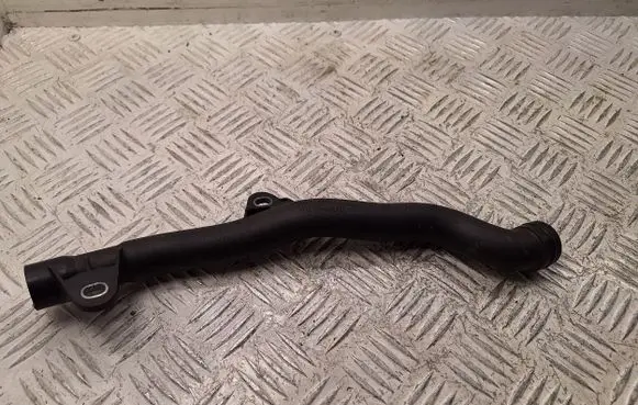 Toyota Avensis T270 Engine coolant pipe/hose 162780R010 53998A0