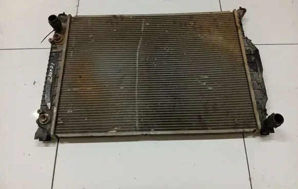 Audi A6 S6 C5 4B Coolant radiator