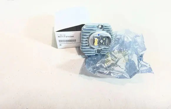 BMW 5 G30 G31 G38 LED ballast control module 7214940