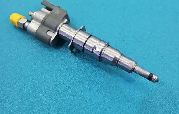 BMW 1 E81 E87 Fuel injector 13537589048 IMPRK1589891