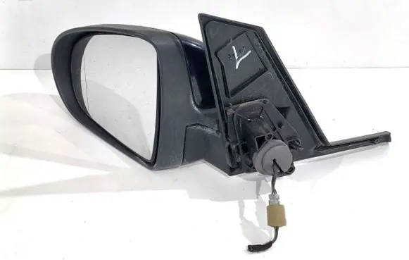 Mitsubishi Colt Front door electric wing mirror 