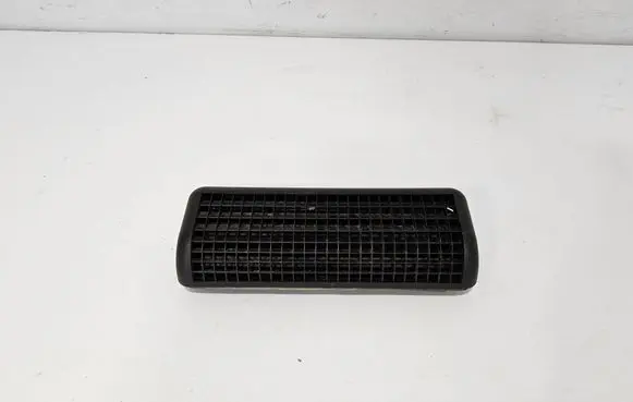 Ford Transit VII Quarter panel pressure vent 7C11A280B62AA 7C11-A280B62-AA 6G91A280B62AD