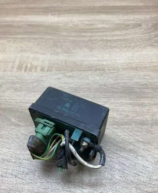 Peugeot 307 Glow plug pre-heat relay 9639912580