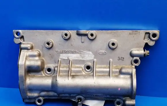 Mercedes-Benz Sprinter W906 Other cylinder head part 22204222