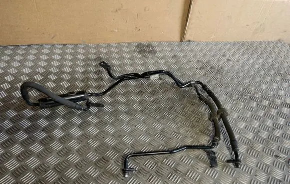 Audi A4 S4 B6 8E 8H Gearbox oil cooler pipe/hose 8E0317818N