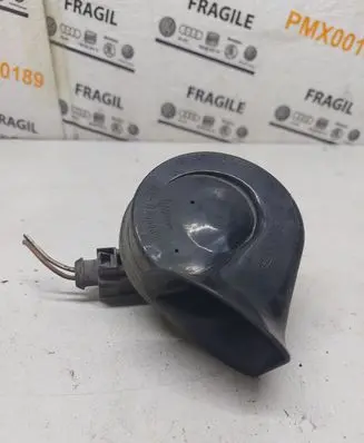 Volkswagen PASSAT B6 Horn signal 3C0951221