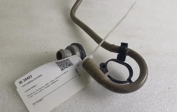 Brake vacuum hose/pipe