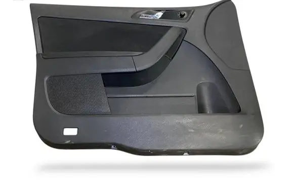 Skoda Yeti (5L) Front door card panel trim 5L1867005H 5L1867011 1Z0837247