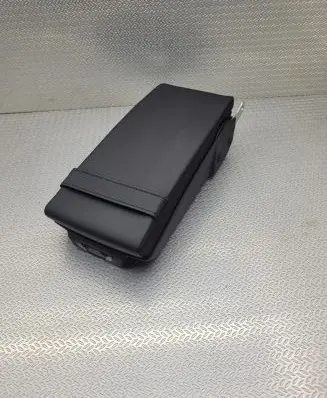 Mercedes-Benz E A207 Rear seat armrest 