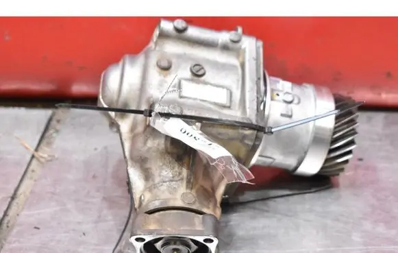 Honda CR-V Gearbox transfer box case GR08