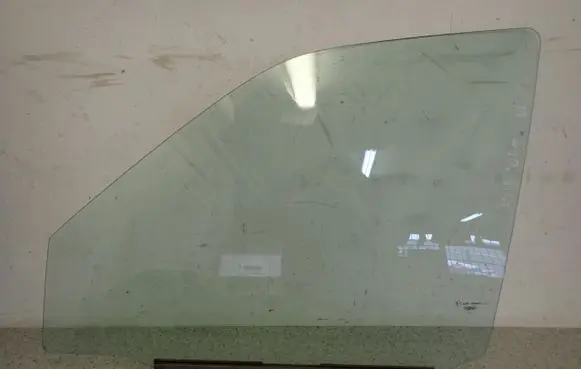 Suzuki Ignis Sliding door window/glass 