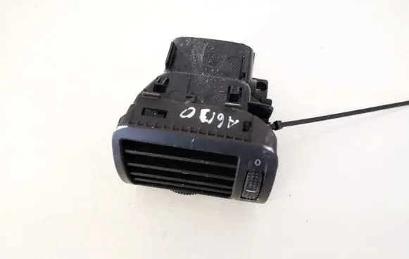 Volkswagen PASSAT B5.5 Dash center air vent grill 3b0819703d